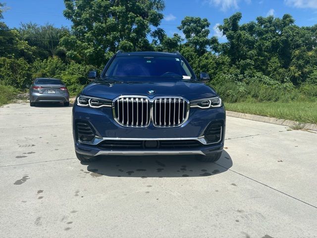 2022 BMW X7 xDrive40i