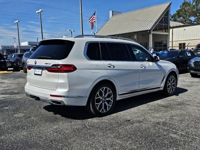 2022 BMW X7 xDrive40i