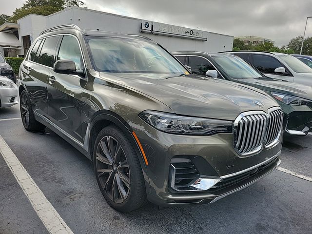 2022 BMW X7 xDrive40i