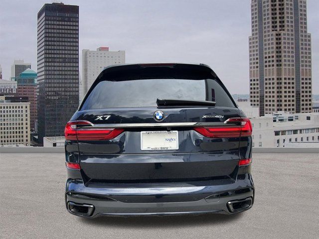 2022 BMW X7 xDrive40i