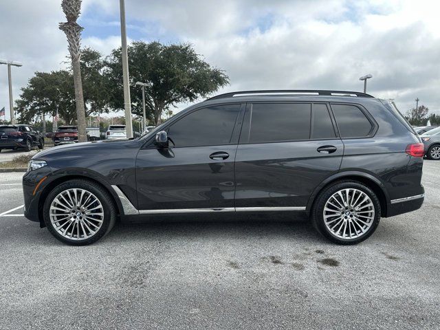 2022 BMW X7 xDrive40i