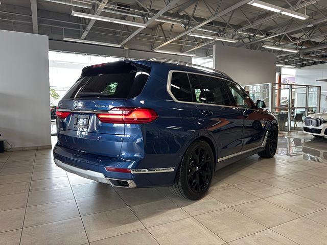 2022 BMW X7 xDrive40i
