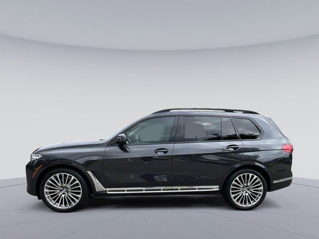 2022 BMW X7 xDrive40i