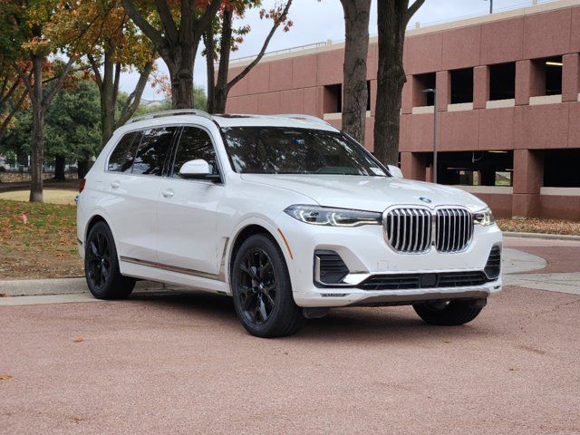 2022 BMW X7 xDrive40i