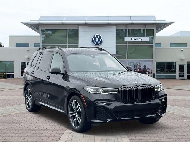 2022 BMW X7 xDrive40i