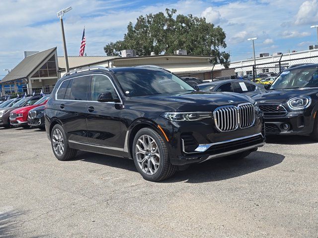 2022 BMW X7 xDrive40i