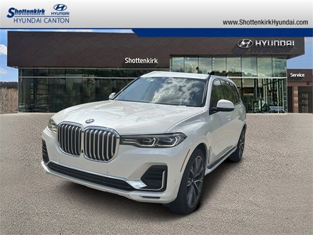 2022 BMW X7 xDrive40i