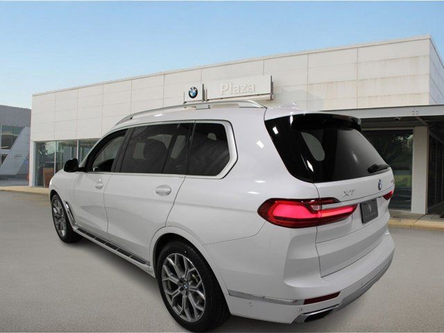 2022 BMW X7 xDrive40i