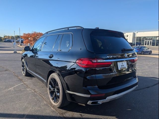 2022 BMW X7 xDrive40i