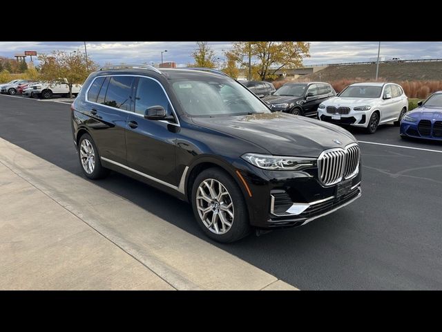 2022 BMW X7 xDrive40i