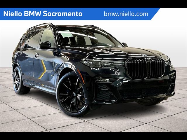 2022 BMW X7 xDrive40i