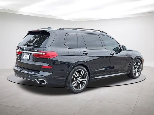 2022 BMW X7 xDrive40i