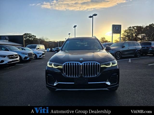 2022 BMW X7 xDrive40i