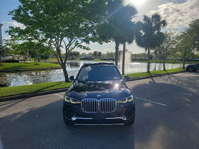 2022 BMW X7 xDrive40i