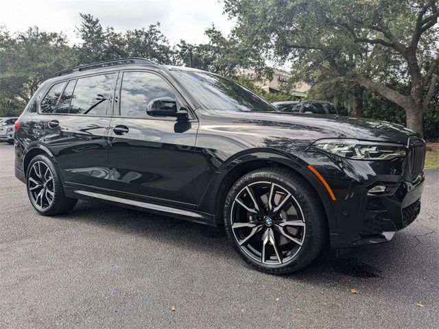 2022 BMW X7 xDrive40i