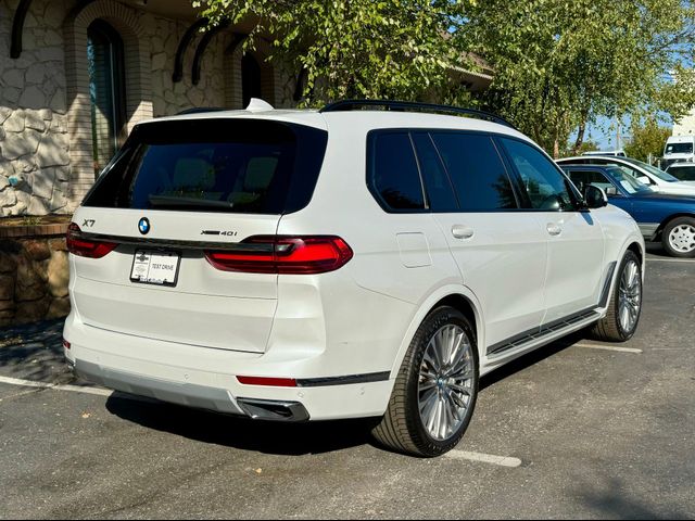 2022 BMW X7 xDrive40i