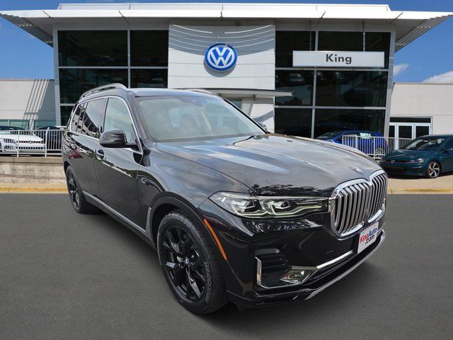 2022 BMW X7 xDrive40i