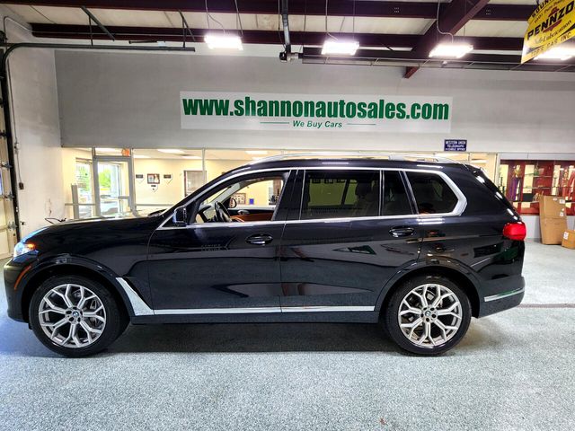 2022 BMW X7 xDrive40i
