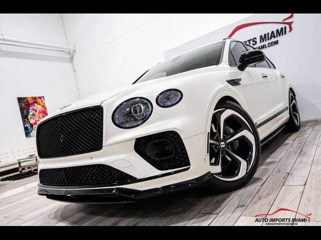 2022 Bentley Bentayga 