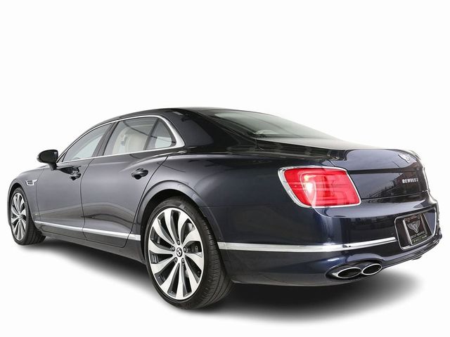 2022 Bentley Flying Spur V8