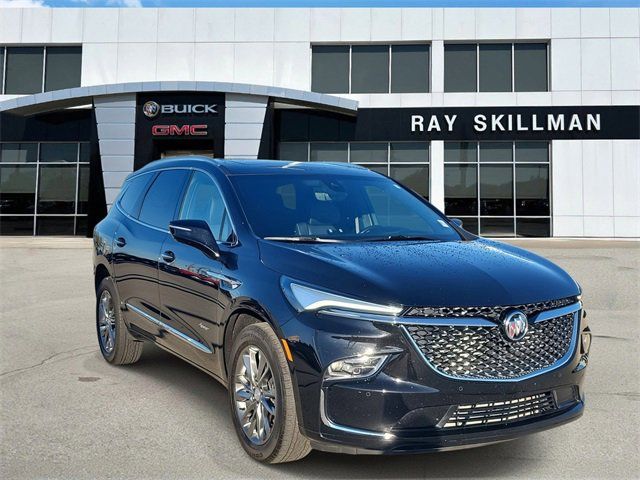 2022 Buick Enclave Avenir