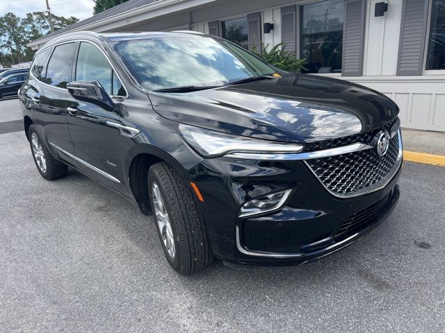 2022 Buick Enclave Avenir