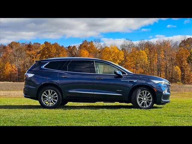 2022 Buick Enclave Avenir