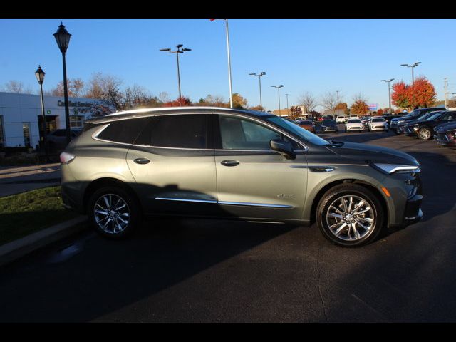 2022 Buick Enclave Avenir