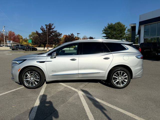 2022 Buick Enclave Avenir