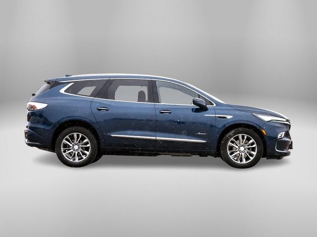 2022 Buick Enclave Avenir