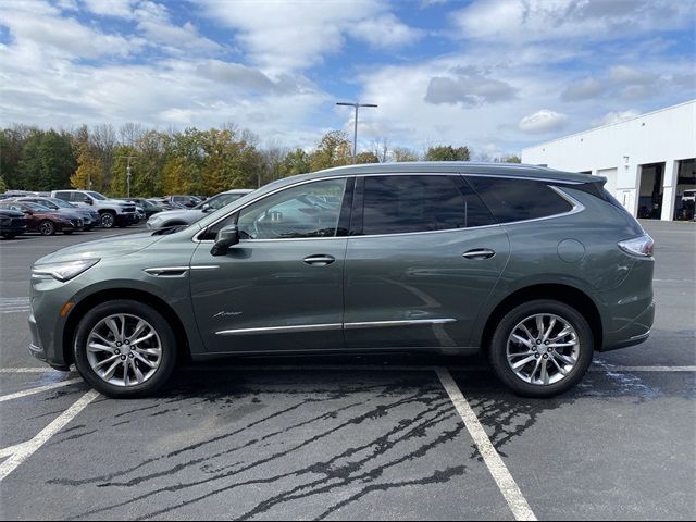 2022 Buick Enclave Avenir