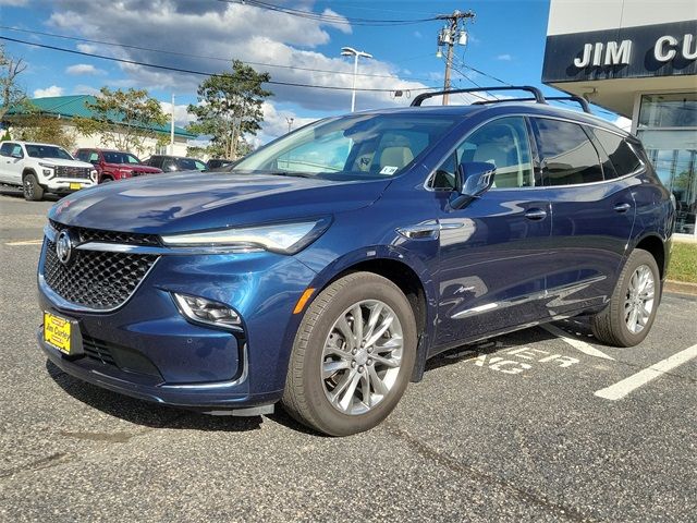 2022 Buick Enclave Avenir