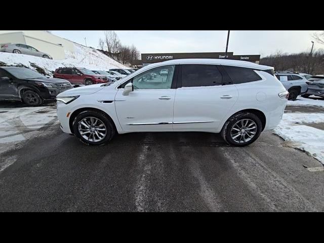 2022 Buick Enclave Avenir