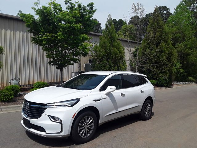 2022 Buick Enclave Essence