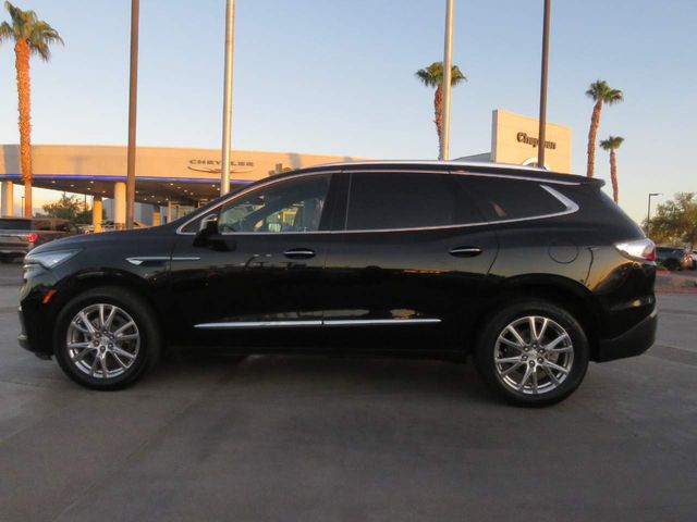 2022 Buick Enclave Essence