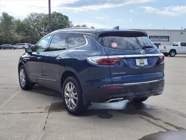 2022 Buick Enclave Essence