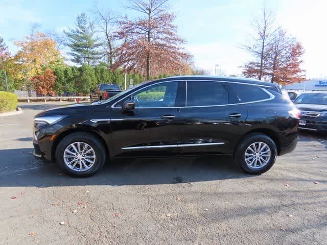 2022 Buick Enclave Essence