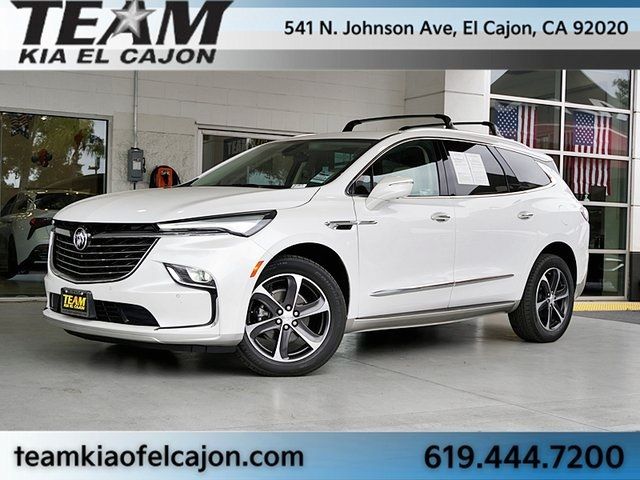 2022 Buick Enclave Essence