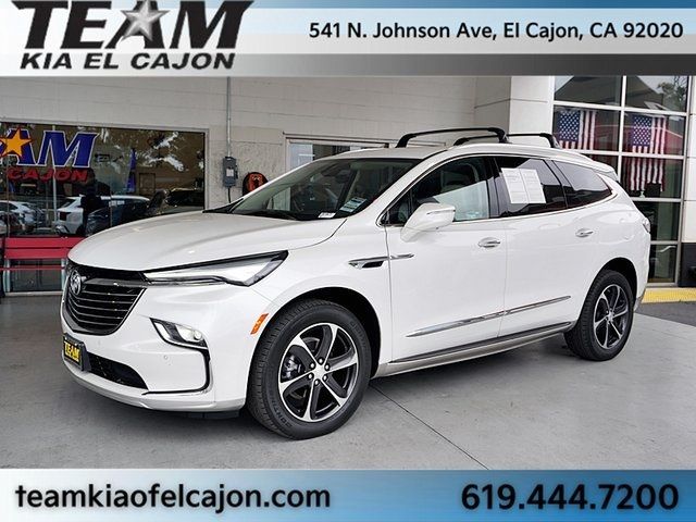 2022 Buick Enclave Essence