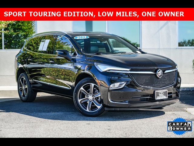2022 Buick Enclave Essence