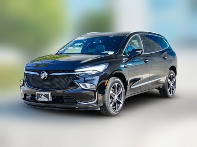 2022 Buick Enclave Essence