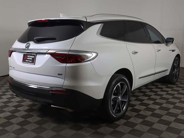 2022 Buick Enclave Essence