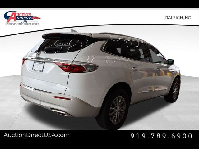2022 Buick Enclave Essence