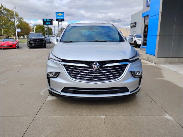 2022 Buick Enclave Essence