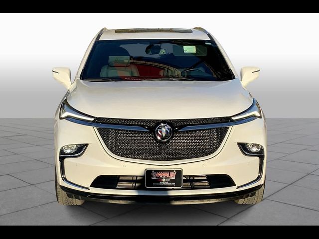 2022 Buick Enclave Essence