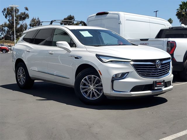 2022 Buick Enclave Essence