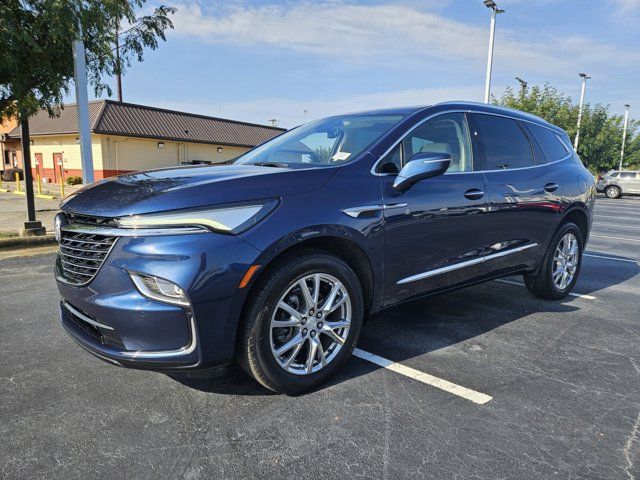 2022 Buick Enclave Essence