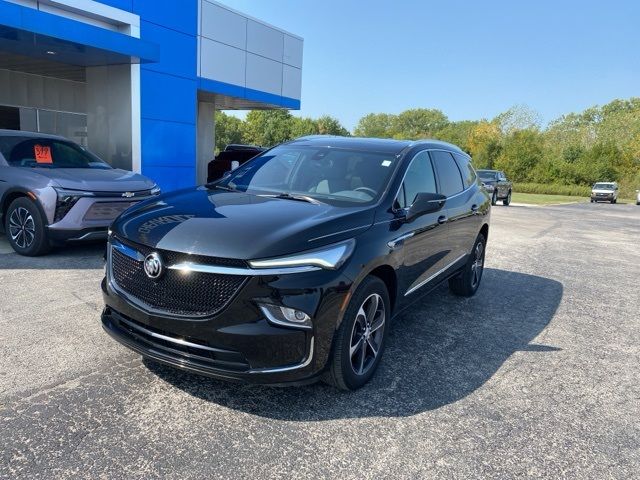 2022 Buick Enclave Essence