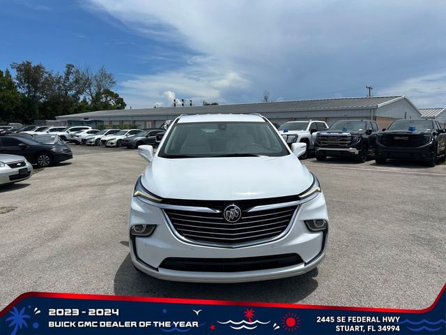 2022 Buick Enclave Essence