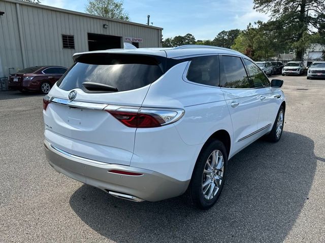 2022 Buick Enclave Essence